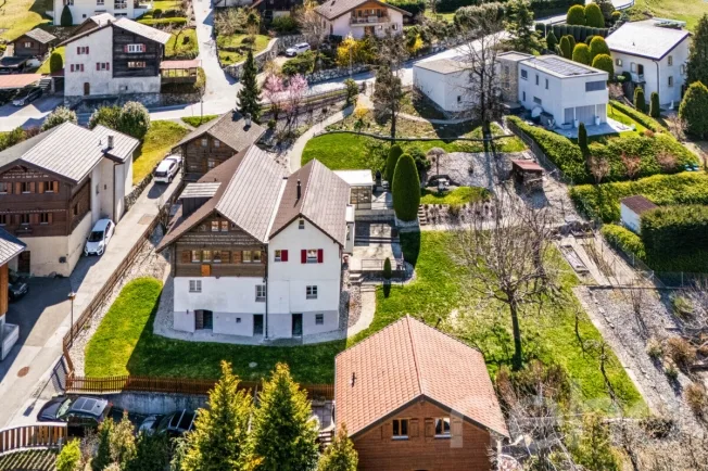 6 Zimmer Einfamilienhaus in Chalais – foto 2 di 12