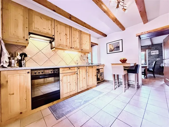 9.5 Zimmer Einfamilienhaus in Chalais – foto 2 di 8
