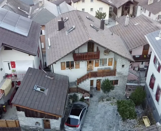 9.5 Zimmer Einfamilienhaus in Chalais – foto 8 di 8