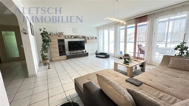 Grosszügige 4.5-Zimmer-Wohnung an zentraler Lage in Salgesch – foto 3 di 15