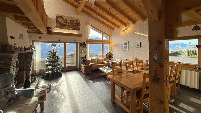 7.5 Zimmer Chalet in Chermignon – Foto 2 von 16