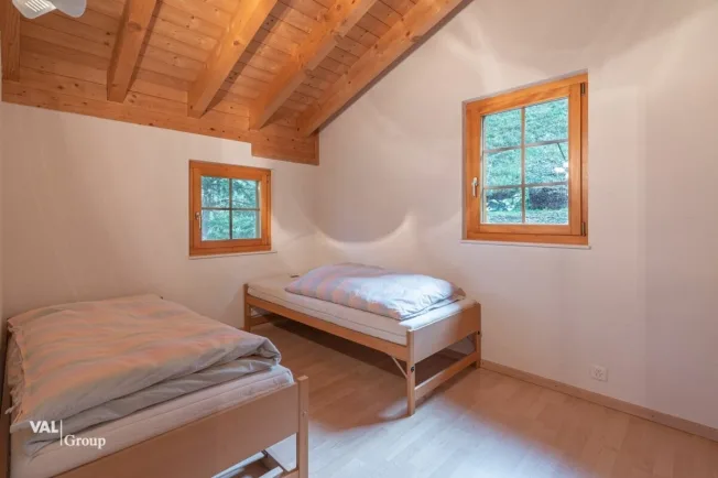 7.5 Zimmer Mehrfamilienhaus in Ernen – Foto 6 von 14
