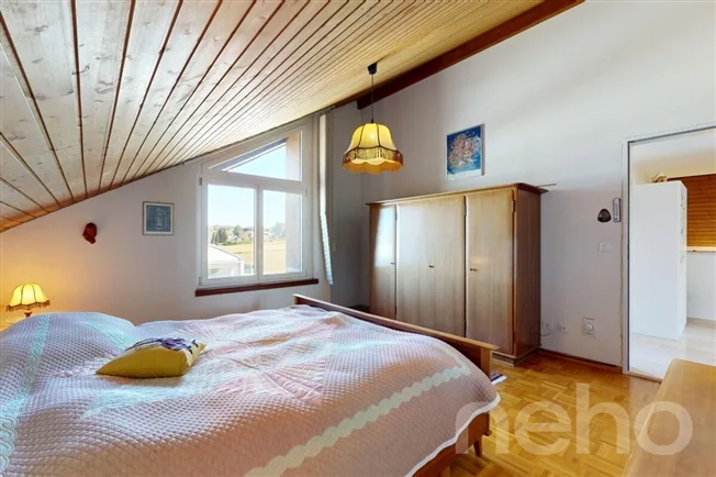 6.5 Zimmer Einfamilienhaus in Ettingen – Foto 11 von 11