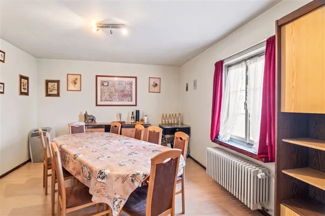 9 Zimmer Reihenfamilienhaus, 4108 Witterswil