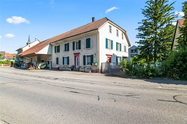 9 Zimmer Reihenfamilienhaus, 4108 Witterswil