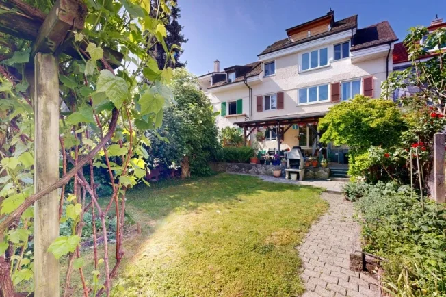 Mehrfamilienhaus in Allschwil – Foto 6 von 20