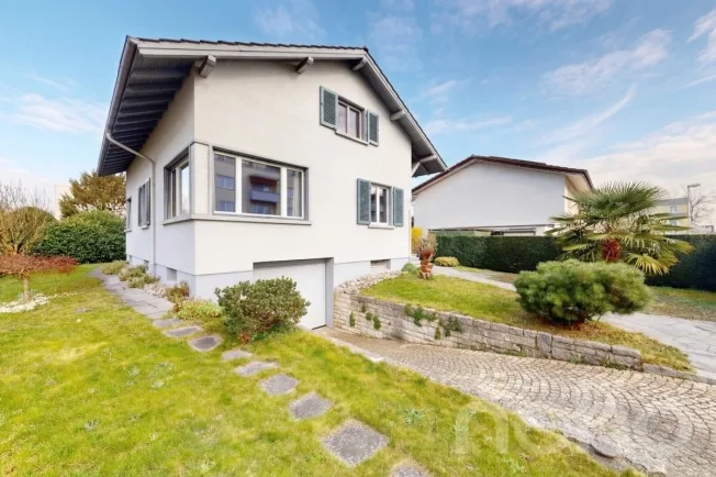 5 Zimmer Einfamilienhaus in Pratteln – photo 3 sur 12
