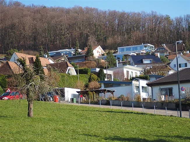 4 Zimmer Einfamilienhaus in Dornach – foto 2 di 3