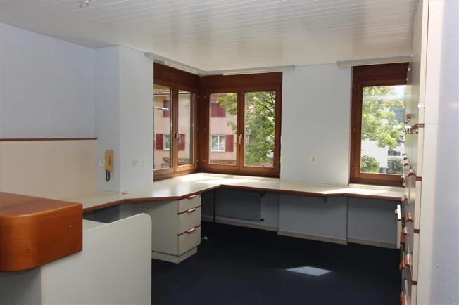 4.5 Zimmer Wohnung in Aesch BL – foto 3 di 7