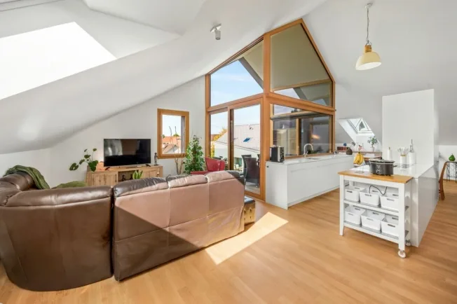 5.5 Zimmer Attikawohnung in Aesch BL – foto 8 di 16
