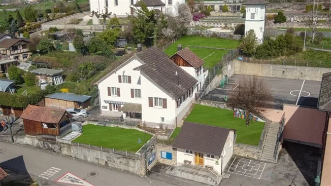 8.5 Zimmer Einfamilienhaus in Liesberg Dorf – Foto 9 von 18