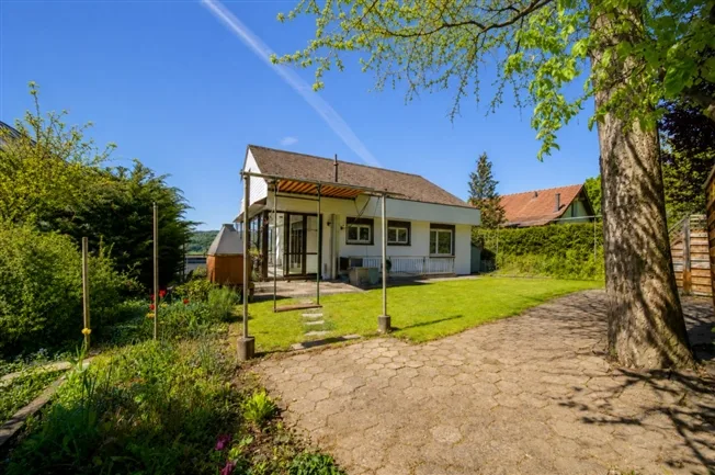 6.5 Zimmer Einfamilienhaus in Füllinsdorf – photo 12 sur 12