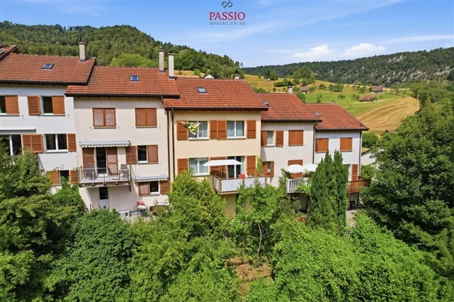 6.5 Zimmer Reihenfamilienhaus in Oberdorf BL – foto 2 di 20
