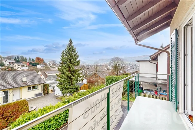 4.5 Zimmer Einfamilienhaus in Gelterkinden – Foto 3 von 11