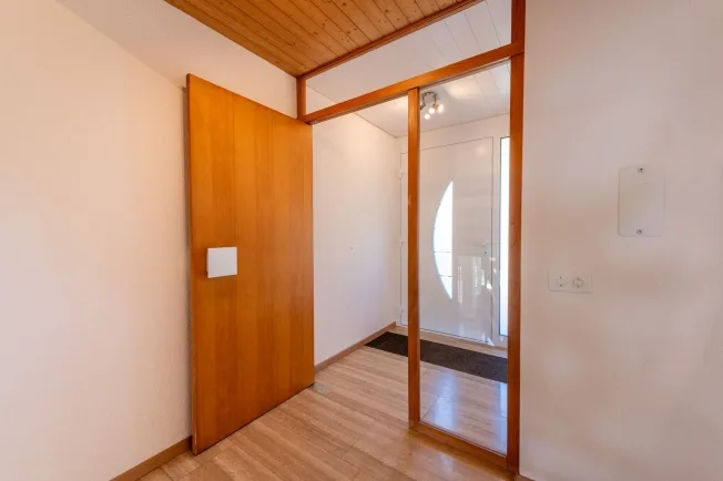 4.5 Zimmer Einfamilienhaus in Riedholz – Foto 7 von 13