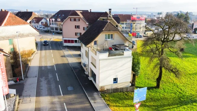 7.5 Zimmer Einfamilienhaus in Oensingen – Foto 4 von 9