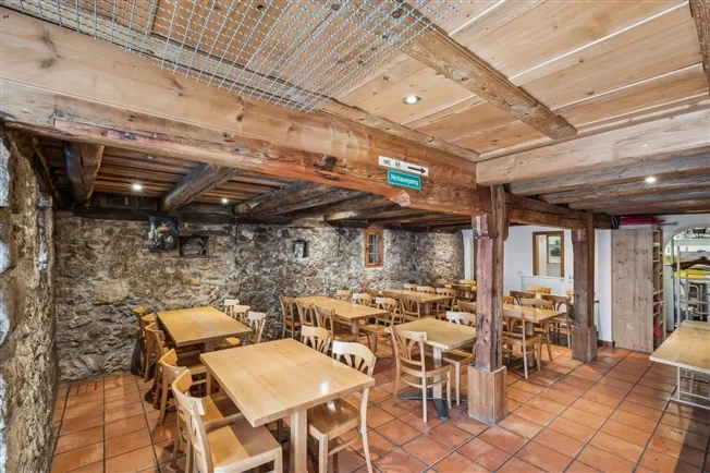 9.5 Zimmer Einfamilienhaus in Balsthal – Foto 6 von 8