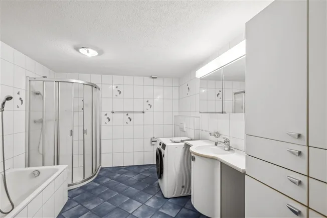 9.5 Zimmer Einfamilienhaus in Balsthal – Foto 5 von 8
