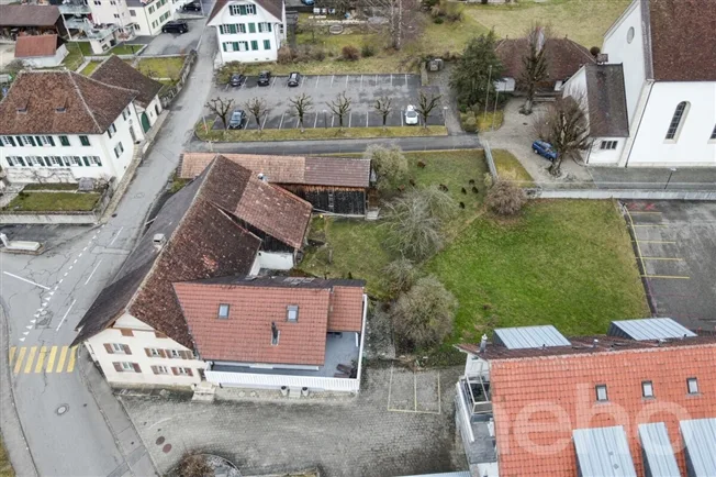 15.5 Zimmer Einfamilienhaus in Laupersdorf – photo 2 sur 12