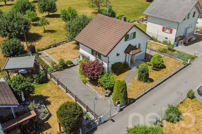 4 Zimmer Einfamilienhaus in Rothrist – photo 2 sur 12