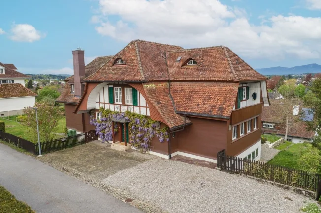 9 Zimmer Einfamilienhaus, 4900 Langenthal