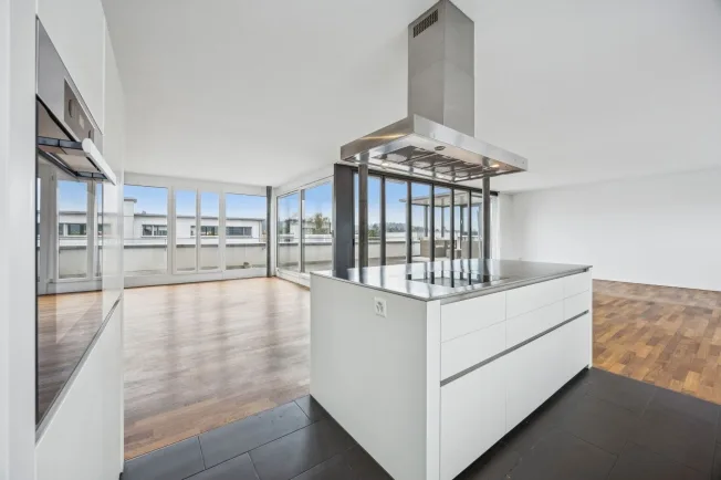 5.5 Zimmer Attikawohnung in Suhr – Foto 7 von 13