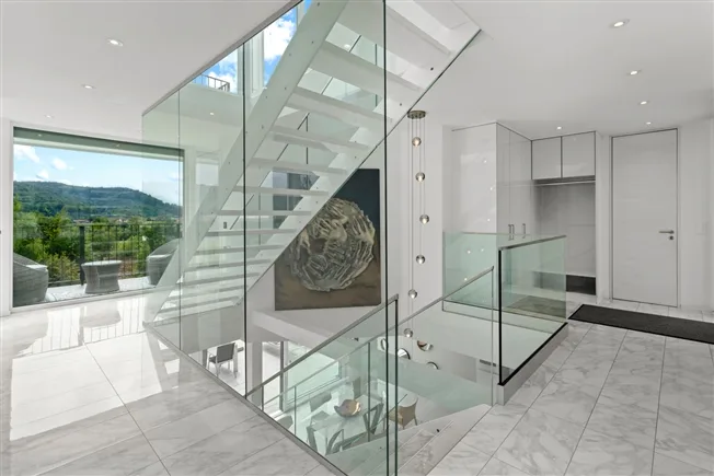 5.5 Zimmer Einfamilienhaus in Suhr – photo 4 sur 6