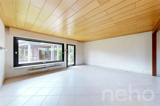 6 Zimmer Einfamilienhaus in Unterentfelden – Foto 3 von 12
