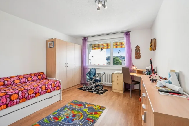4.5 Zimmer Wohnung in Oberentfelden – Foto 3 von 13