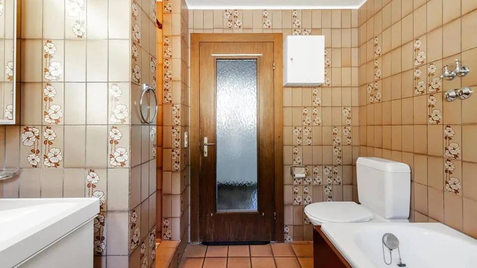 8 Zimmer Bauernhaus, 5237 Mönthal