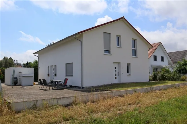 8 Zimmer Einfamilienhaus, 5322 Koblenz
