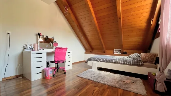 6.5 Zimmer Reihenfamilienhaus in Gebenstorf – foto 7 di 12
