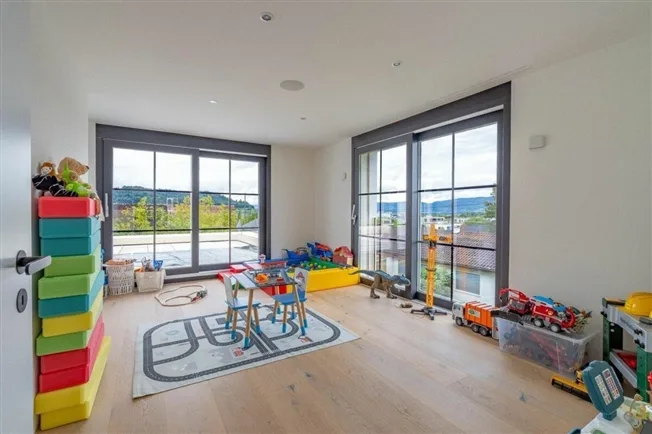 8 Zimmer Einfamilienhaus in Staufen – Foto 5 von 20