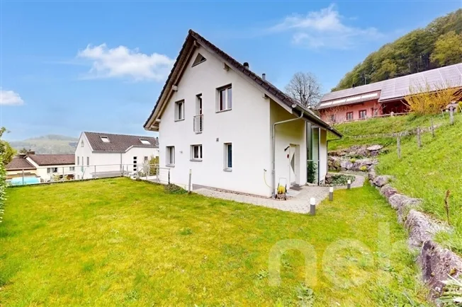 6.5 Zimmer Einfamilienhaus in Gränichen – Foto 3 von 12