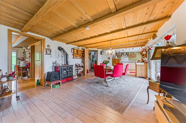 8.5 Zimmer Einfamilienhaus in Unterkulm – foto 7 di 13