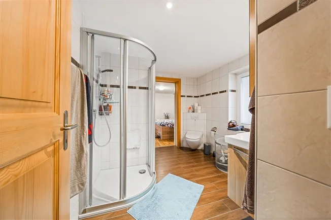 8.5 Zimmer Einfamilienhaus in Unterkulm – foto 4 di 13