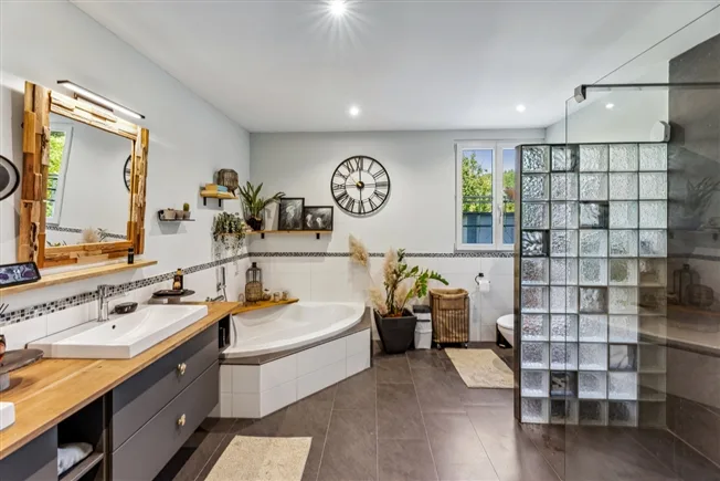 7.5 Zimmer Einfamilienhaus in Sarnen – foto 8 di 9