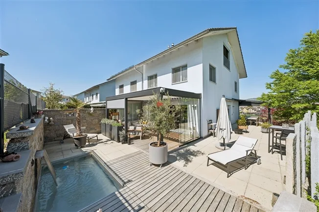 5.5 Zimmer Einfamilienhaus in Oberkirch LU – Foto 2 von 13