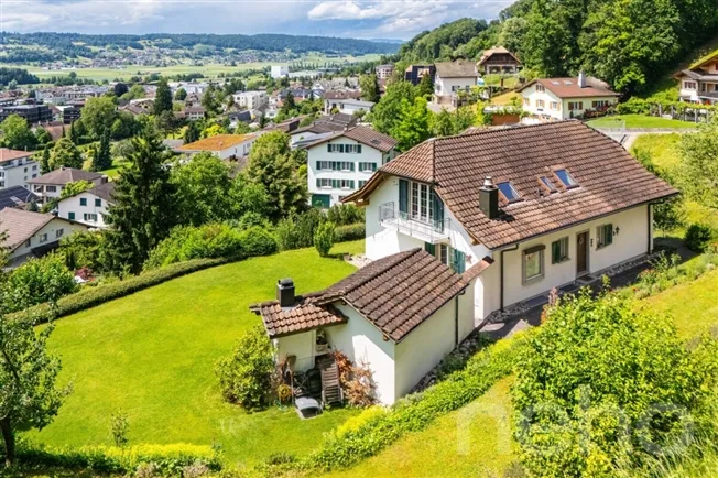 6.5 Zimmer Einfamilienhaus in Triengen – photo 3 sur 13