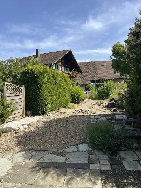 4.5 Zimmer Einfamilienhaus in Reiden – Foto 4 von 13