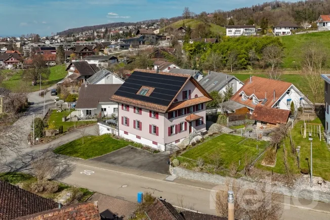 8.5 Zimmer Einfamilienhaus in Gelfingen – Foto 10 von 12