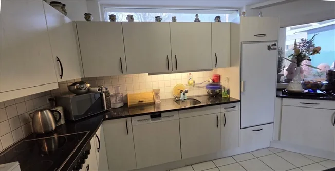4 Zimmer Wohnung, 6404 Greppen