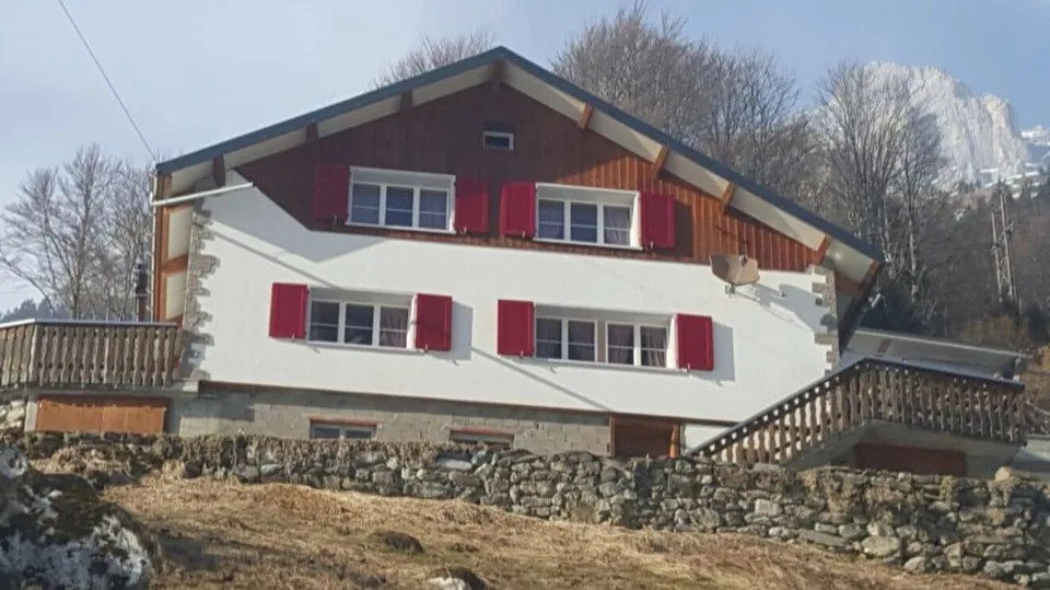 8 Zimmer Einfamilienhaus, 6465 Unterschächen