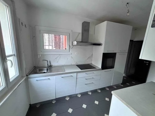 4.5 Zimmer Einfamilienhaus, 6525 Gnosca