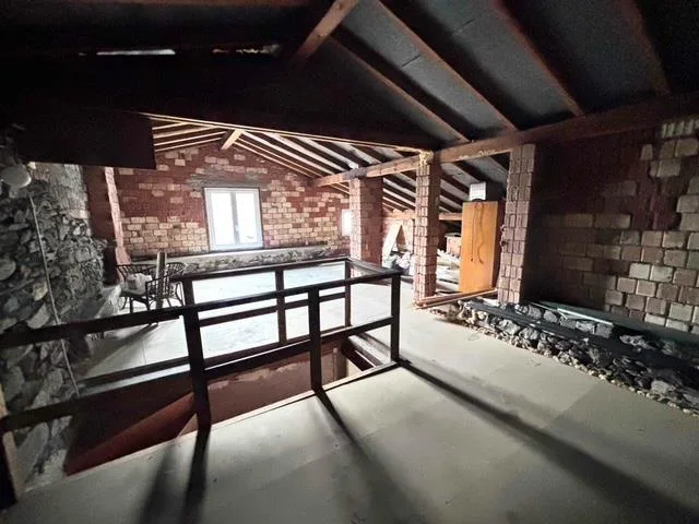 4.5 Zimmer Einfamilienhaus in Gnosca – Foto 7 von 9