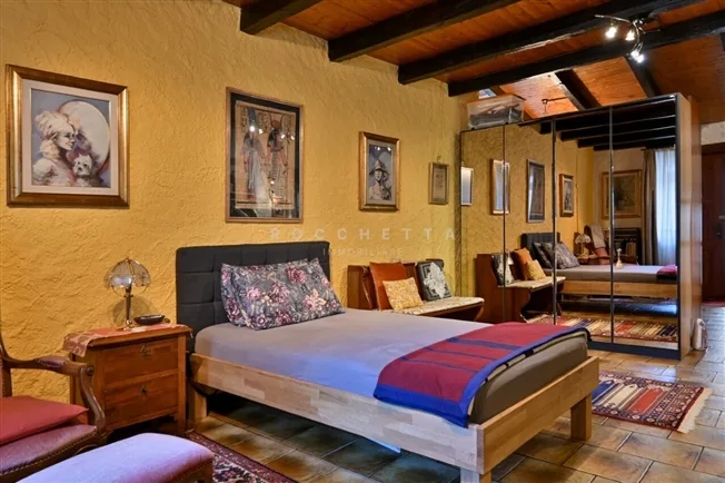 7.5 Zimmer Einfamilienhaus in Camorino – foto 8 di 13