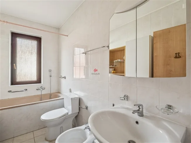 11 Zimmer Einfamilienhaus in Lumino – Foto 14 von 15