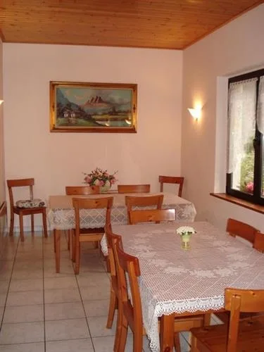 10 Zimmer Renditeobjekt in Rossa – Foto 4 von 5