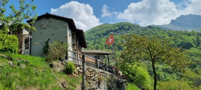2.5 Zimmer Einfamilienhaus in Indemini – photo 2 sur 9