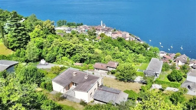 4.5 Zimmer Einfamilienhaus in Vira (Gambarogno) – foto 2 di 20